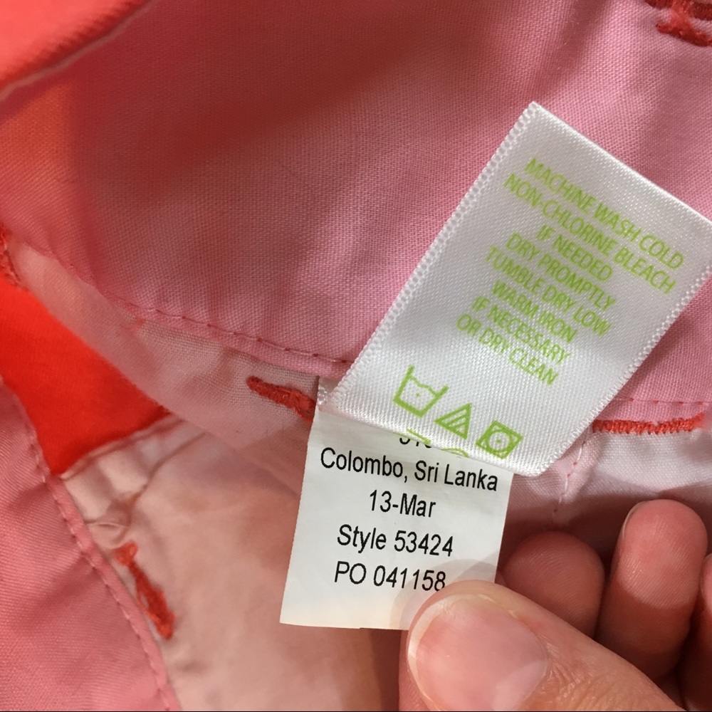 Lilly Pulitzer Women's Coral Pink Barclay Shorts 4 - Picture 5 of 6